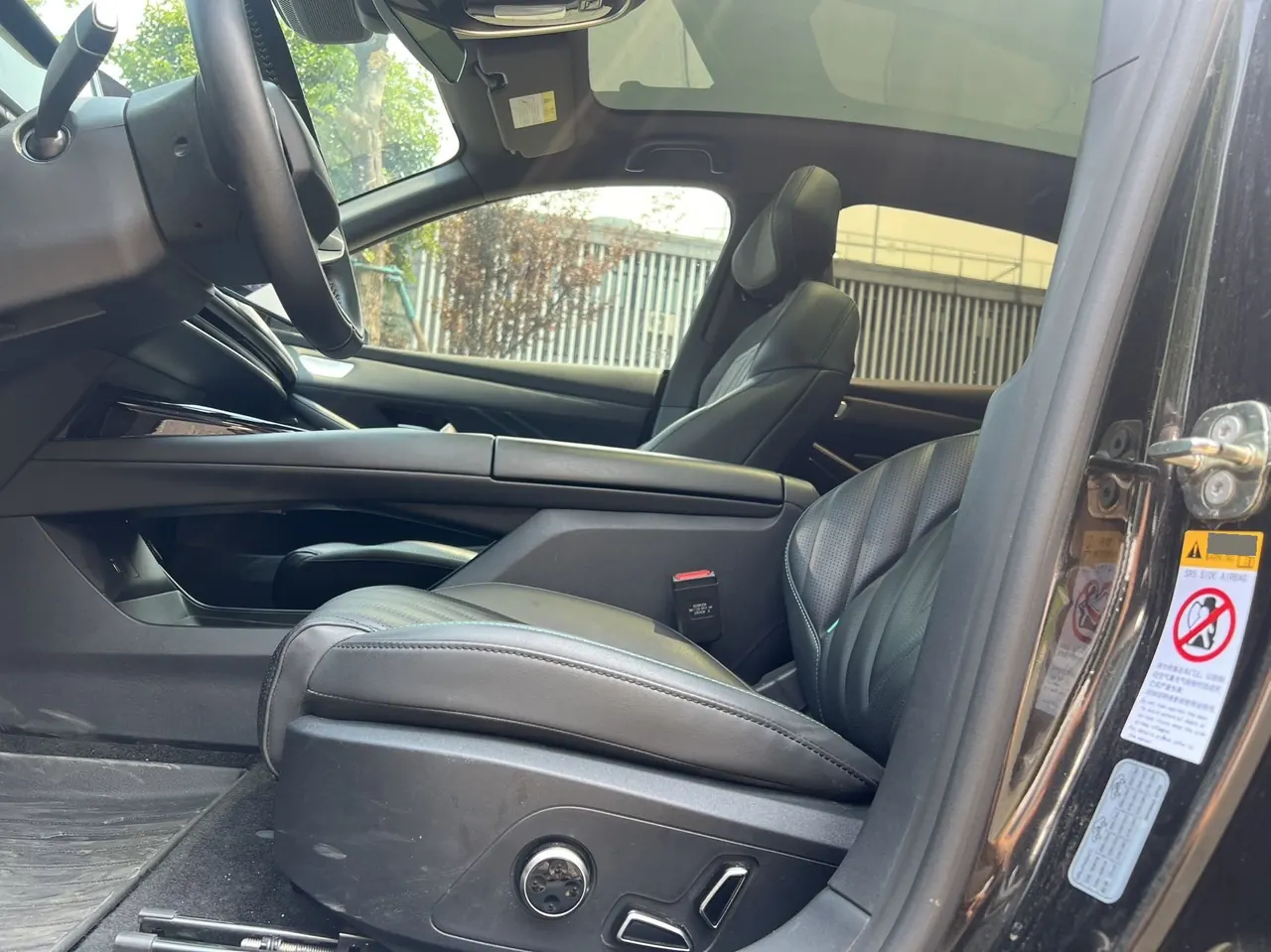 ChangAn Deepal 2023 SL 03 200Max Range-extended Automatic Gear 5