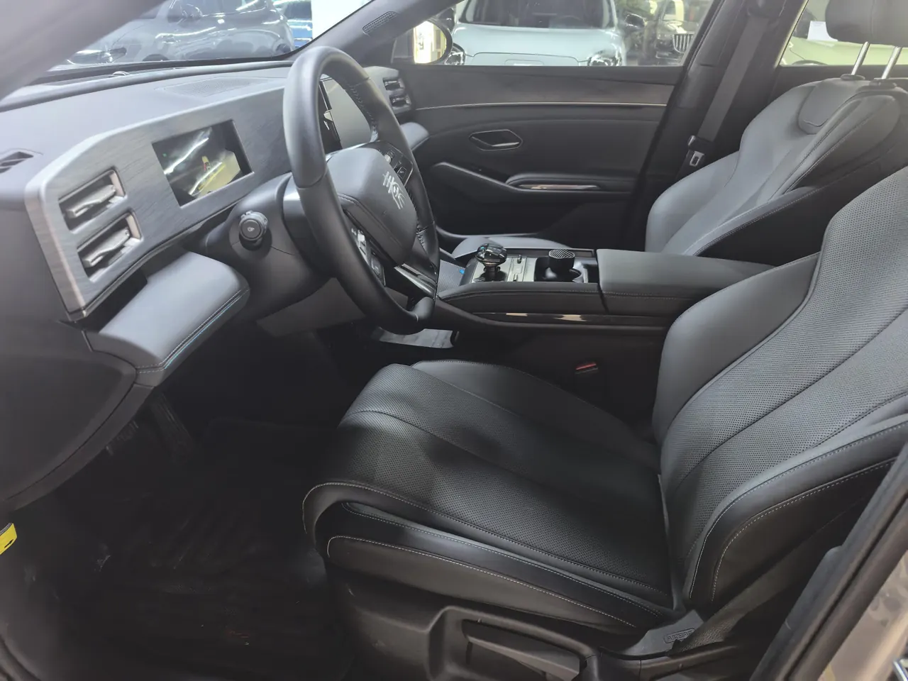 BYD 2024 Qin L DM-i 1.5 stepless 80KM leading automatic gear 5