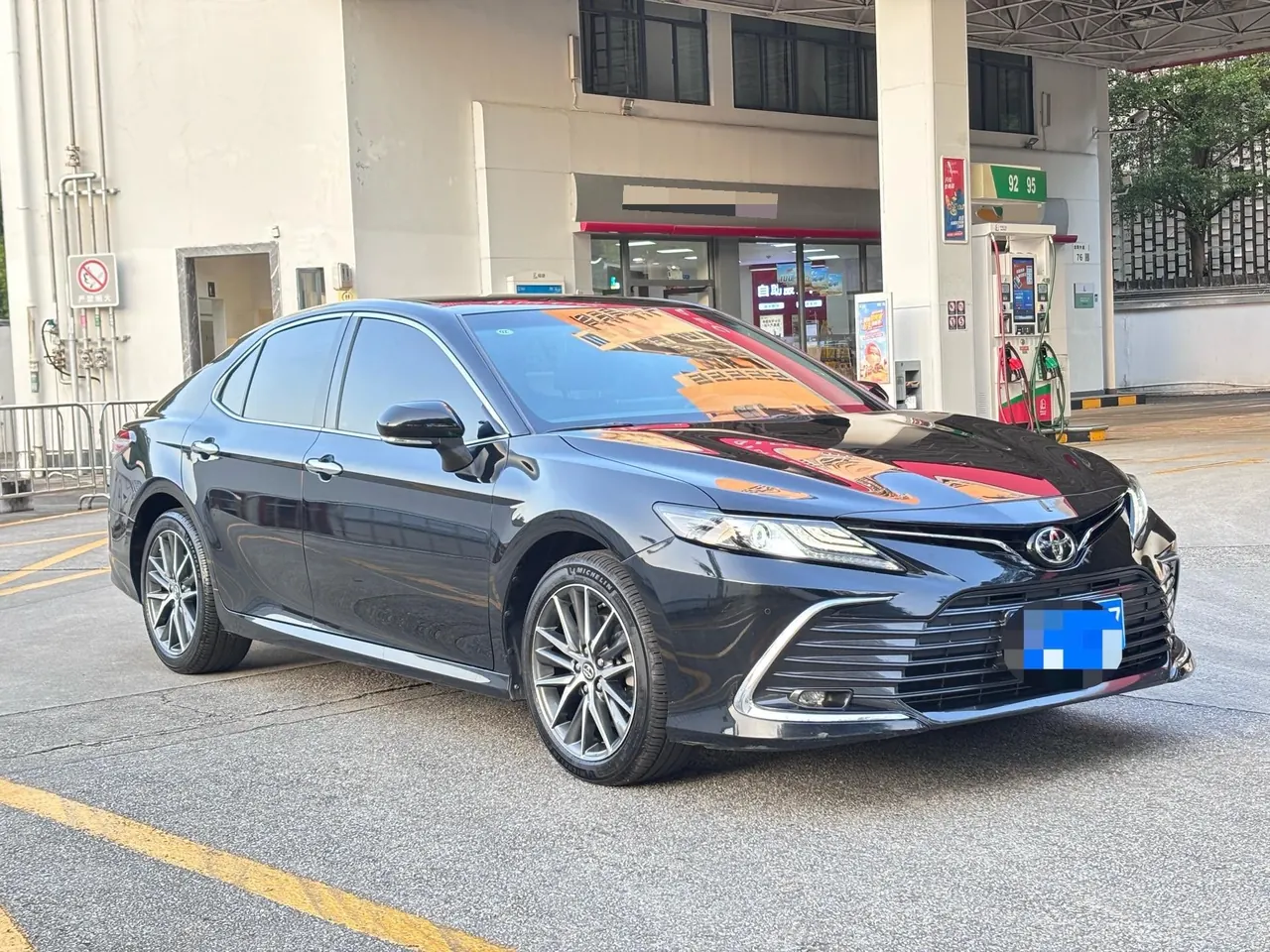 Toyota 2021 Camry 2.5G Deluxe Edition Automatic Gear 5