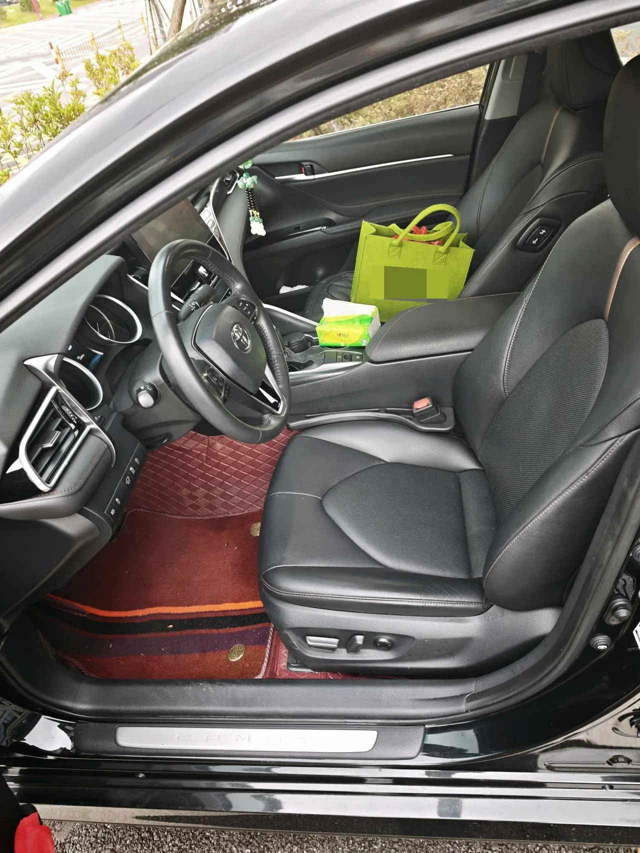 Toyota 2021 Camry 2.0G Stepless Deluxe Edition Automatic Gear 4
