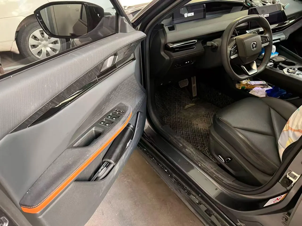 ChangAn 2022 UNI-V 1.5T Sports Edition Automatic 2