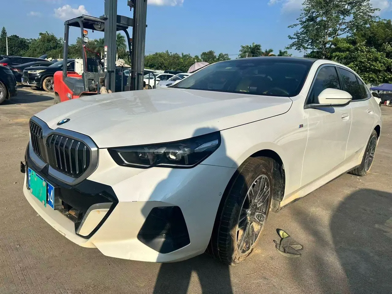 Open image lightbox: BMW 5 series 2024 530Li 48V 2.0T exclusive m sports suit automatic gear