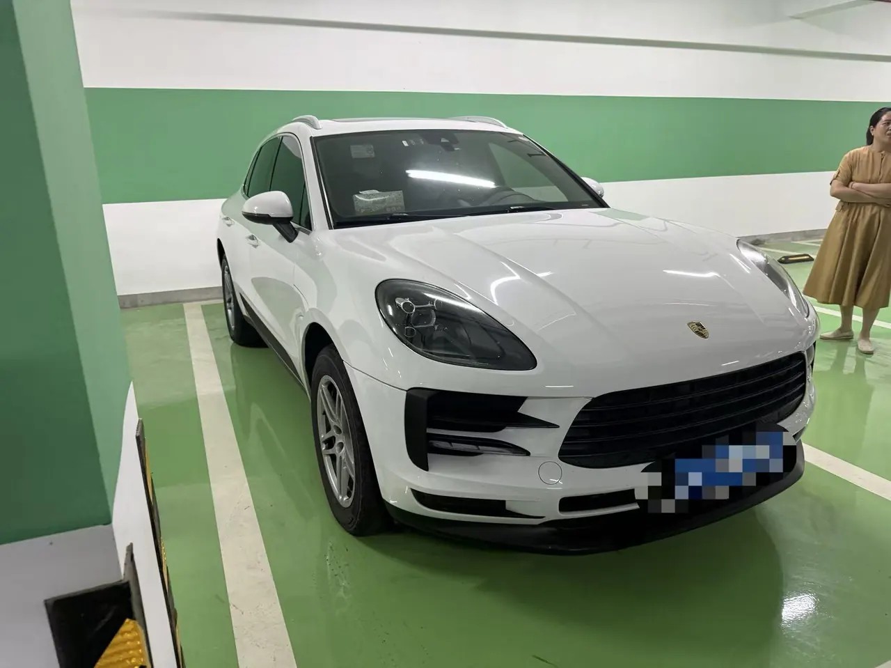 Porsche Macan (Imported) 2020 Macan 2.0T Automatic Gear 2