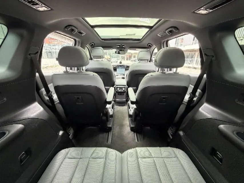 NIO 2020 ES 8 450KM 6-seat automatic gear 9