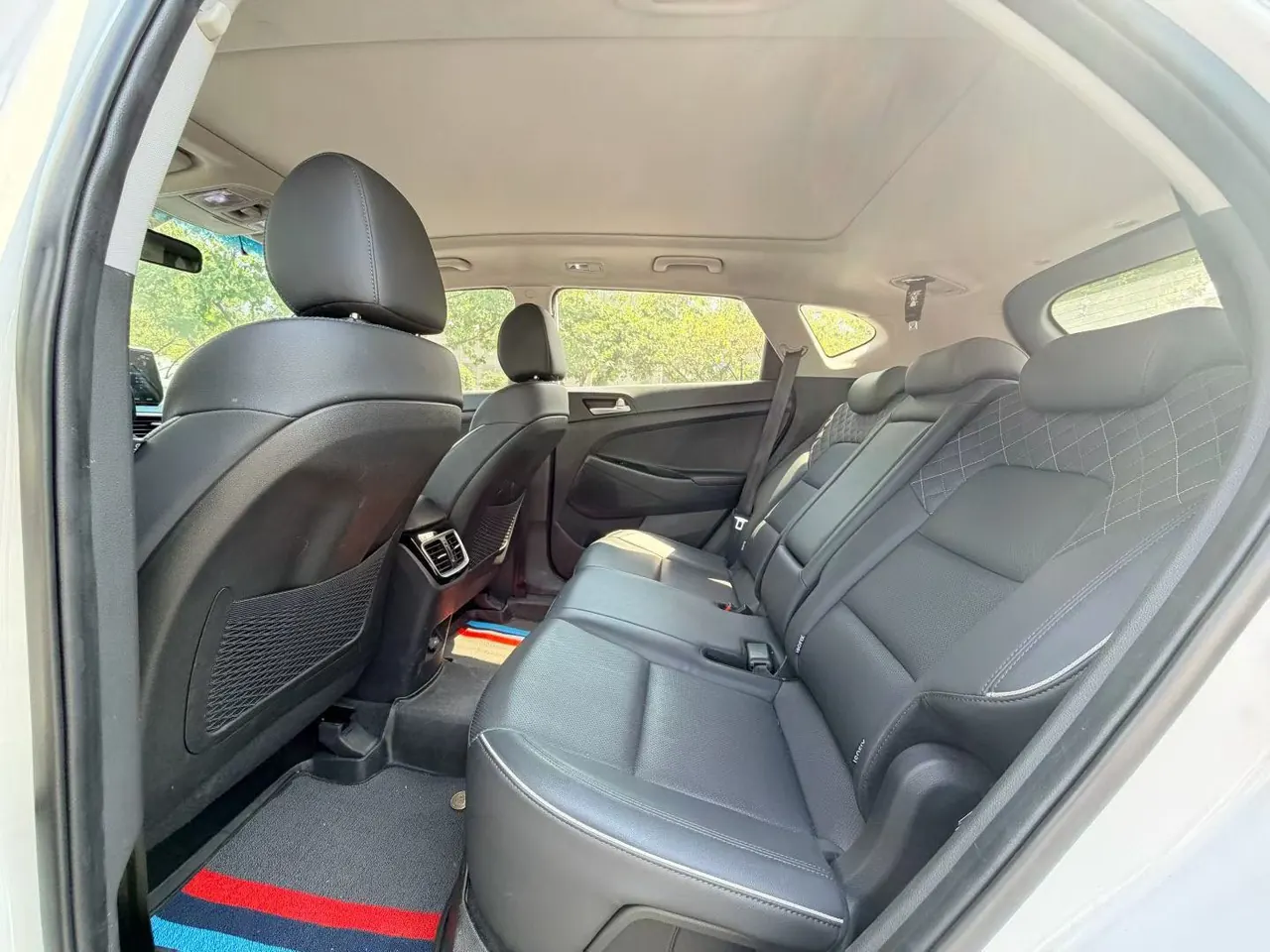 Hyundai 2020 Tousheng 1.6TGDi 280TGDi GLS Two-Drive Fashion Edition Automatic Gear 5