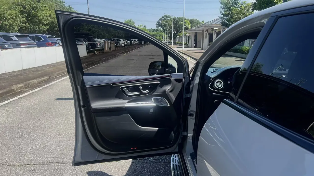 Mercedes-Benz 2024 EQE SUV 500 4MATIC EQE SUV 500 4MATIC flagship automatic gear 10