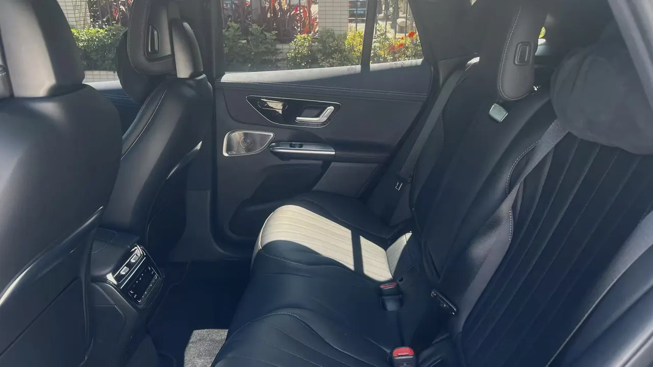 Mercedes-Benz 2024 EQE SUV 500 4MATIC EQE SUV 500 4MATIC flagship automatic gear 12