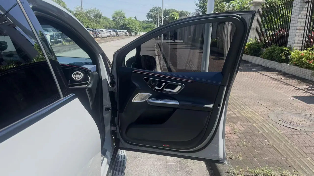 Mercedes-Benz 2024 EQE SUV 500 4MATIC EQE SUV 500 4MATIC flagship automatic gear 17