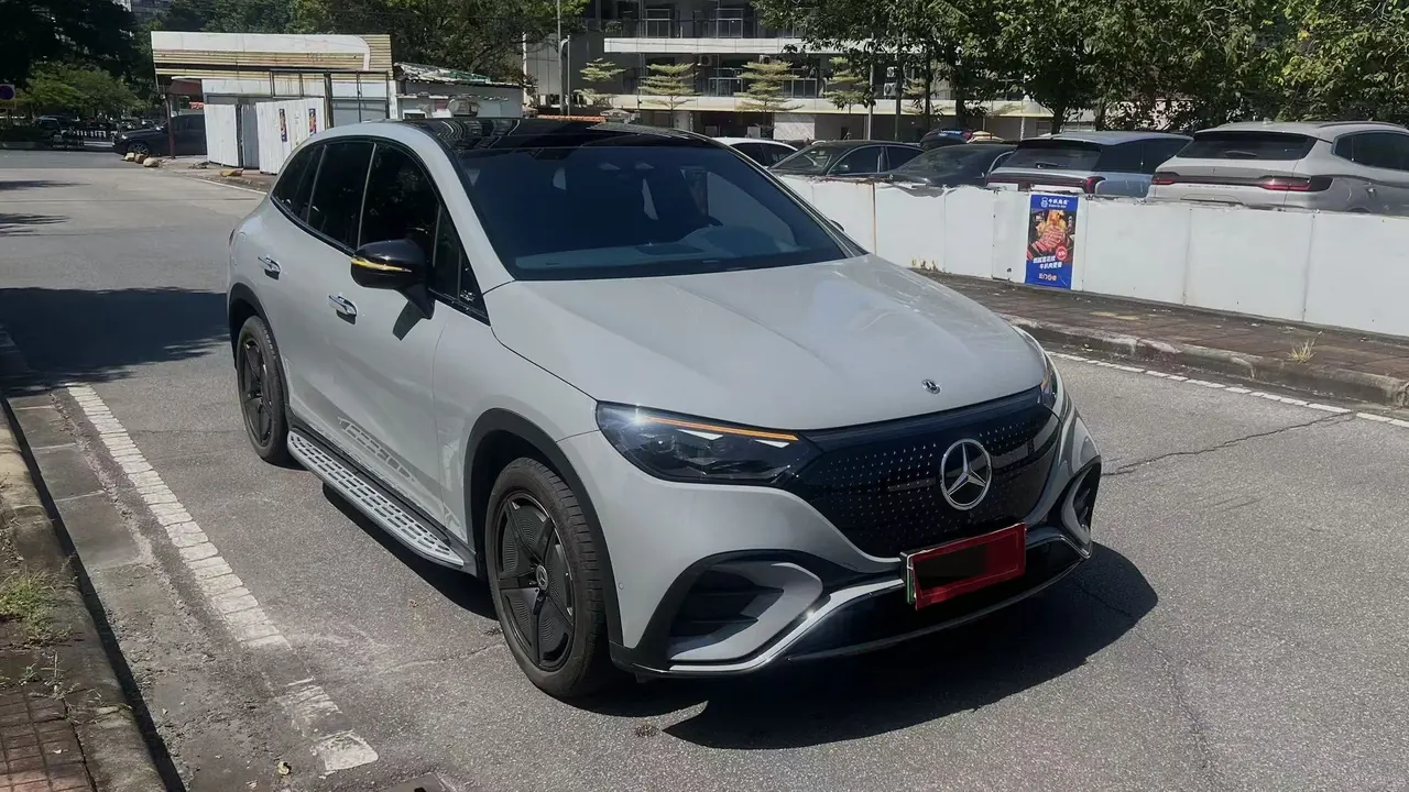 Mercedes-Benz 2024 EQE SUV 500 4MATIC EQE SUV 500 4MATIC flagship automatic gear 3