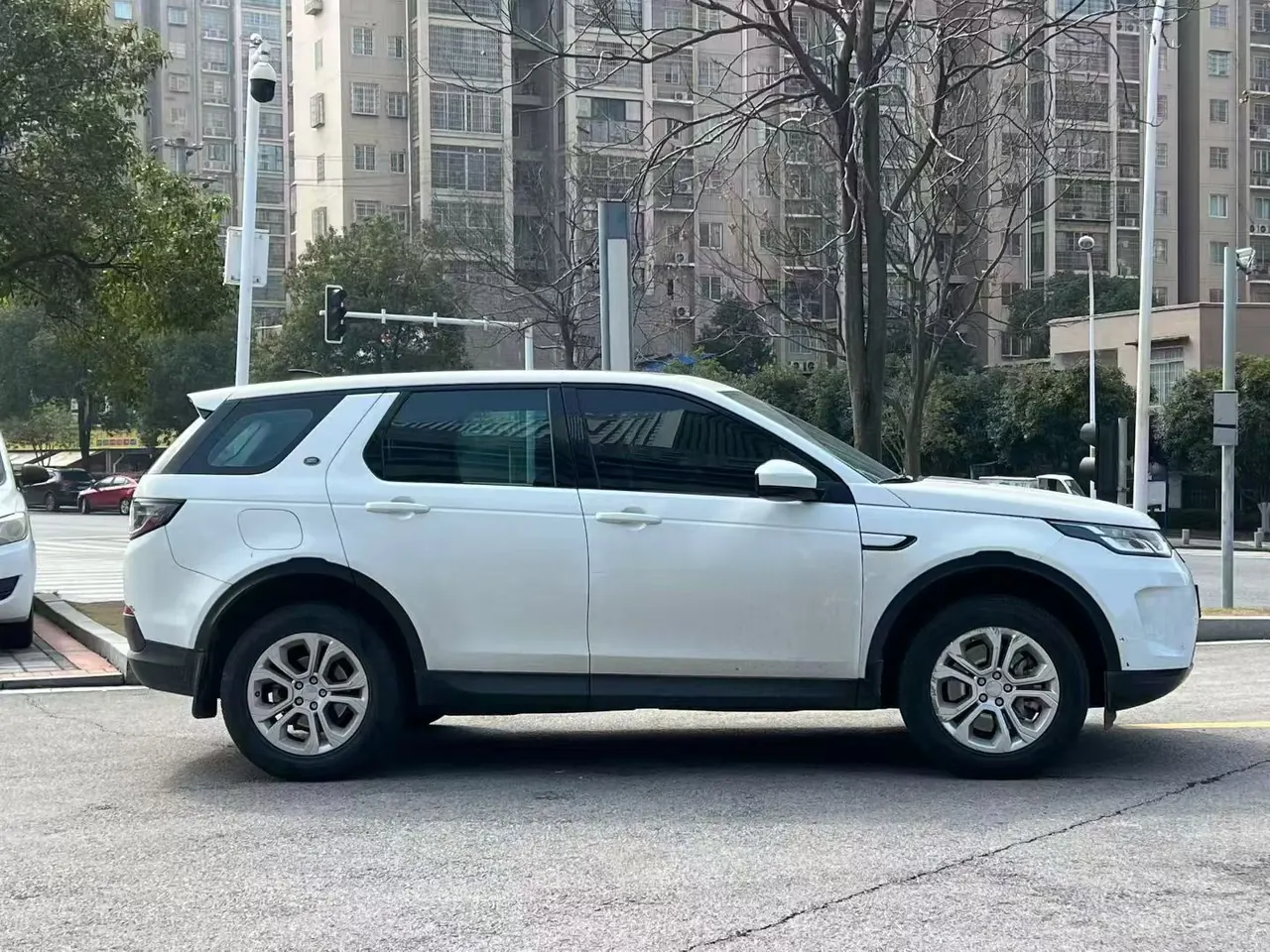 Land Rover 2020 Discovery Sports Edition 48V 2.0T 200PS Home Edition Automatic Gear 3