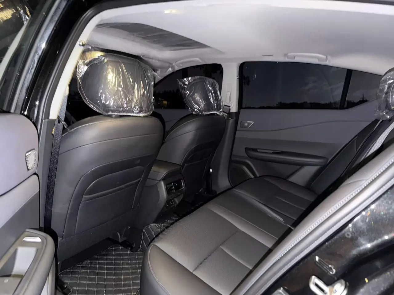Nissan 2026 Teana 2.0 Stepless Hongmeng Cockpit Comfort Edition Automatic Gear 6