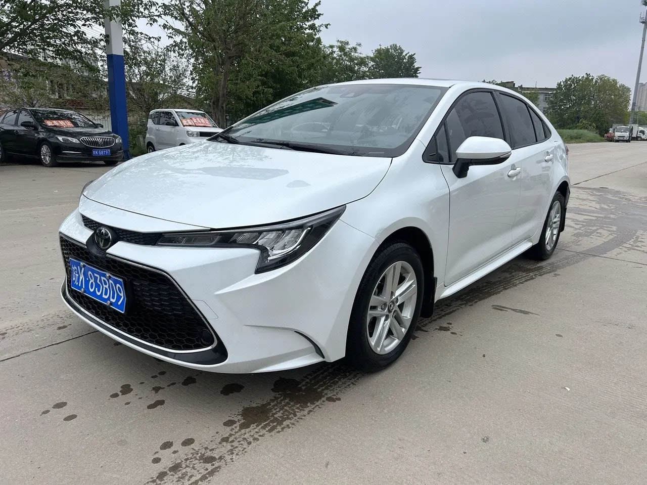 Open image lightbox: Toyota 2021 Lei Ling 1.2T Stepless 185T Deluxe Automatic Gear