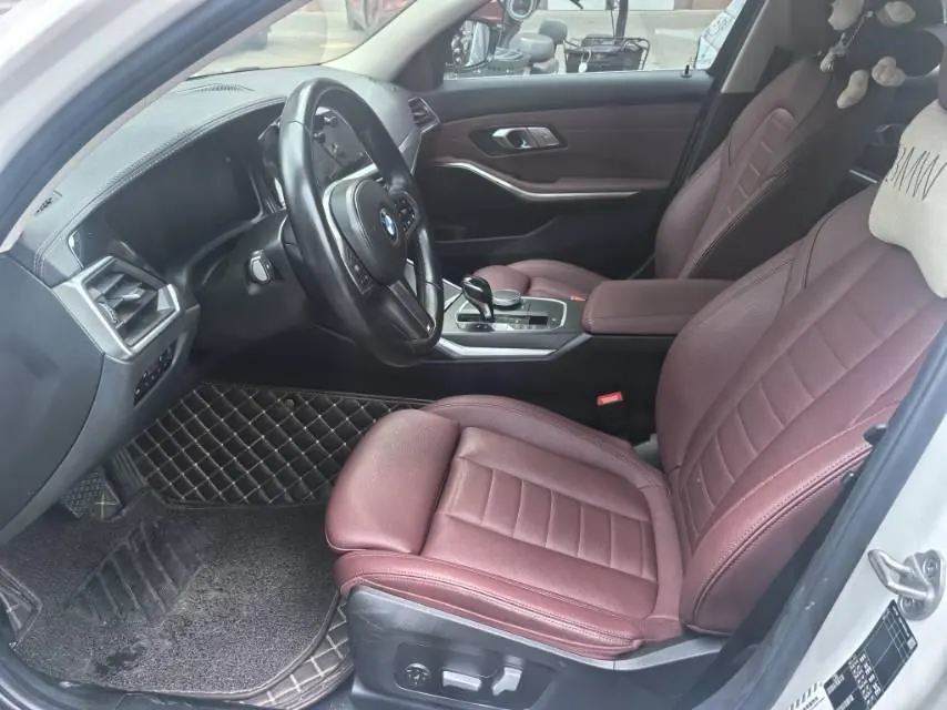 BMW 3 Series 2021 325i 2.0T M Sports Suit Automatic Gear 8