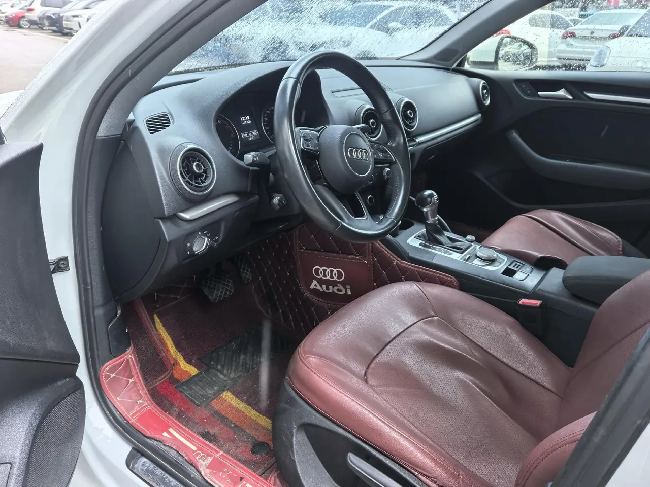 Audi 2020 A3 Limousine 1.4TFSI 35TFSI aggressive (modified) automatic gear 2