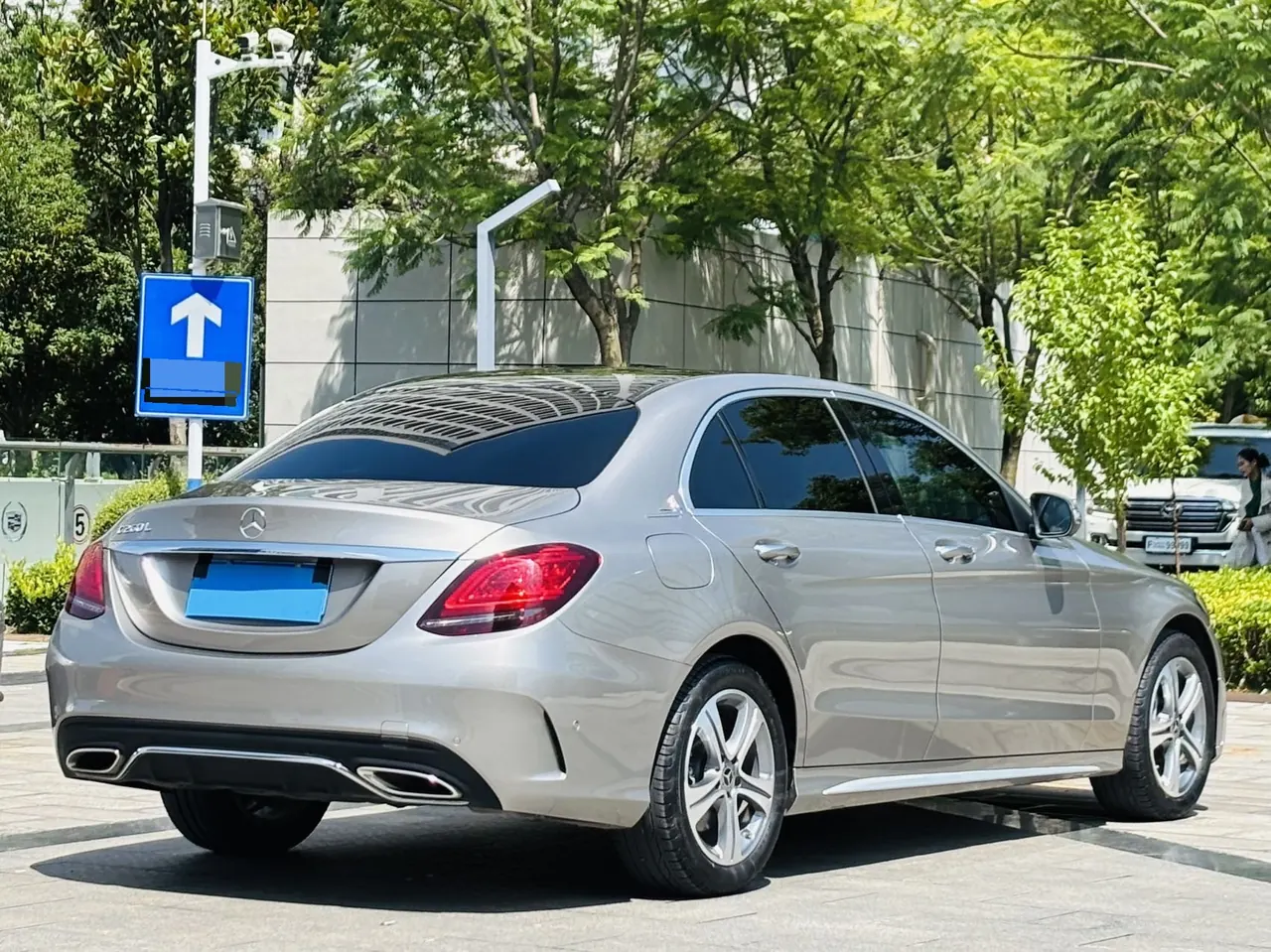 Mercedes Benz Class C 2020 C 260 L 48V 1.5T Sports Edition Automatic Gear 4