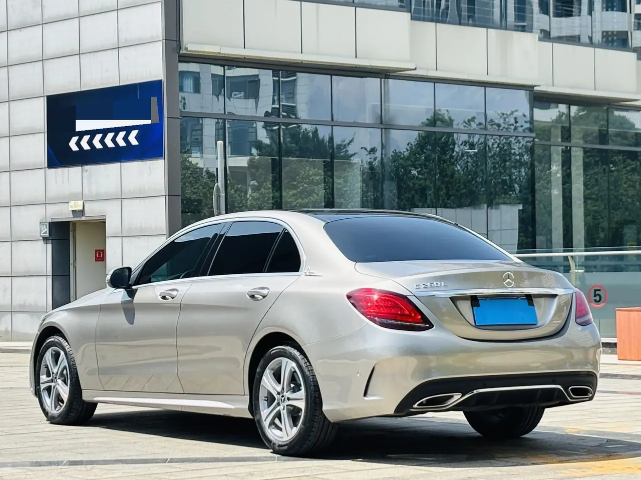 Mercedes Benz Class C 2020 C 260 L 48V 1.5T Sports Edition Automatic Gear 6