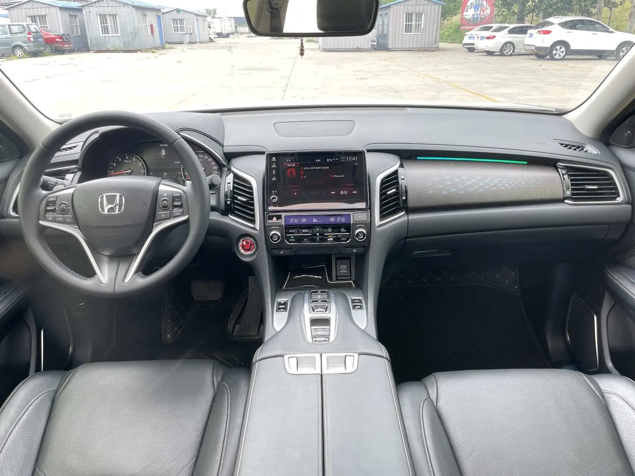 Honda 2020 Crown Road 2.0T 370TURBO Two-Drive Deluxe Automatic Gear 6