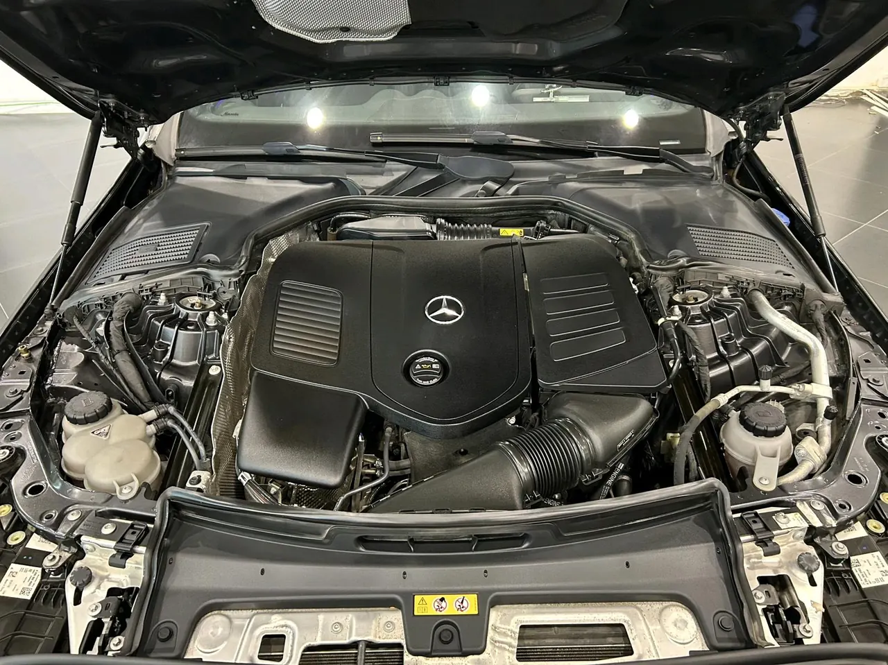 Mercedes Benz Class C 2022 C 260 L 48V 1.5T Sports Edition (Modified) Automatic Gear 18