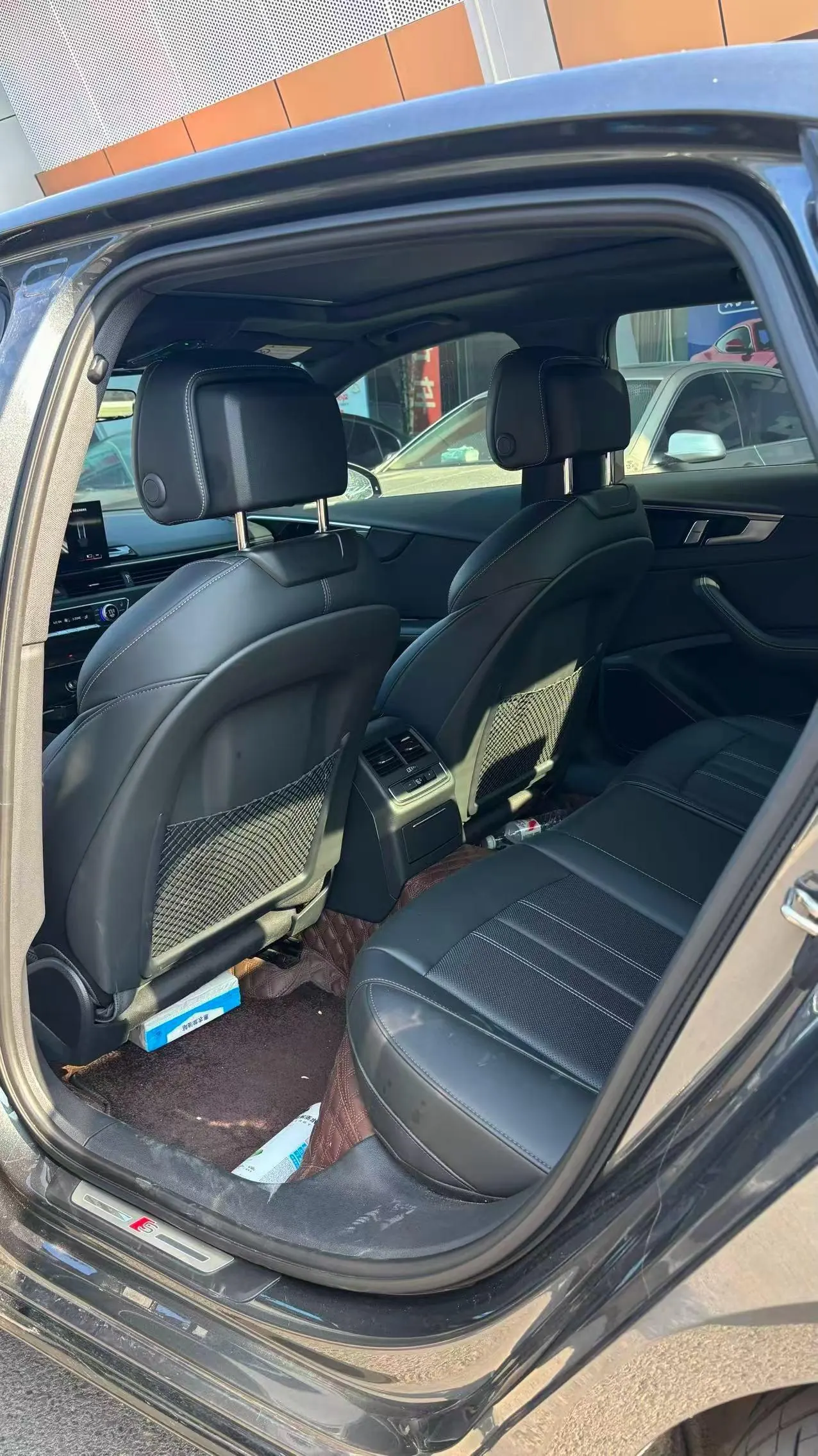 Audi 2024 A4L 2.0TFSI 40TFSI Deluxe Dynamic Automatic 5