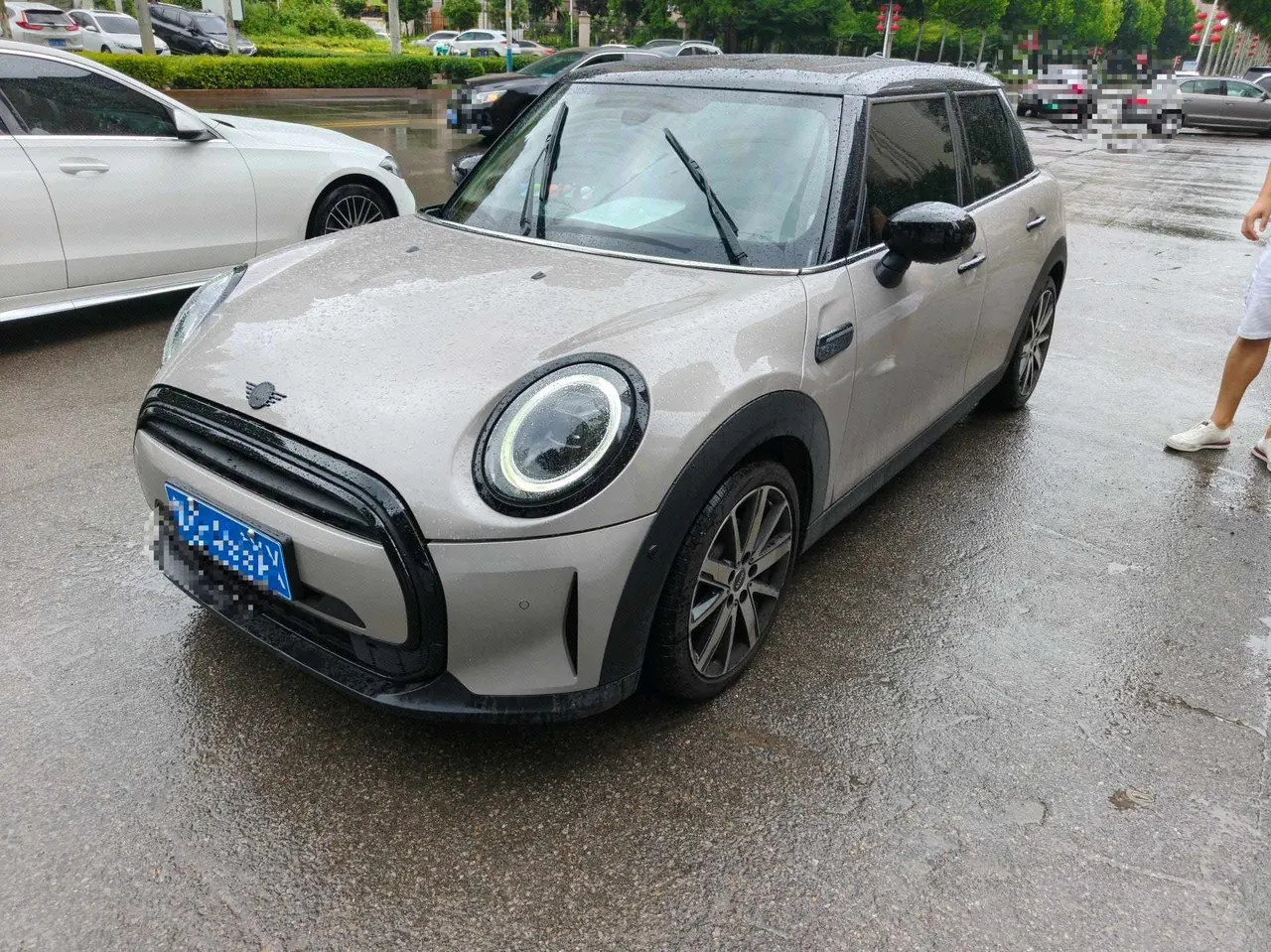 打开图片灯箱:MINI Mini (Imported) 2022 Mini Cooper 1.5T Black Label Special Edition Automatic Gear