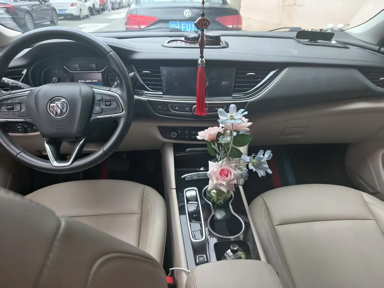 Buick 2020 Regal 1.5T 552T Elite Automatic Gear 3