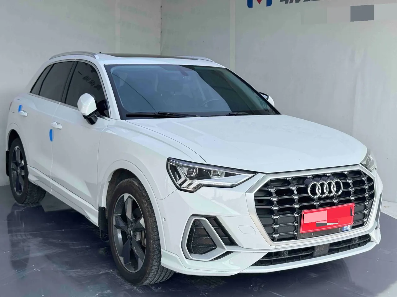 Audi 2022 Q3 1.4TFSI 35TFSI Fashion Dynamic Automatic 3