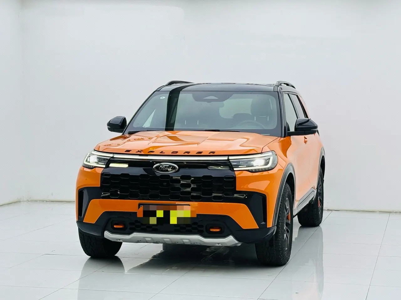 Open image lightbox: Ford 2024 Explorer 2.3T EcoBoost Kunlun Peak Edition 7-seat Automatic Gear