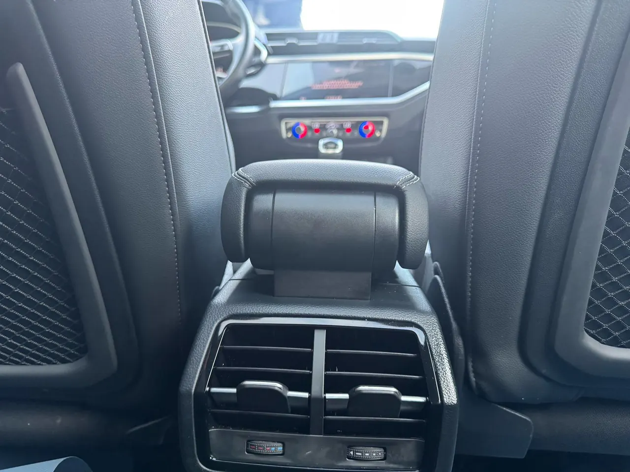 Audi 2022 Q3 1.4TFSI 35TFSI Fashion Dynamic Automatic 15