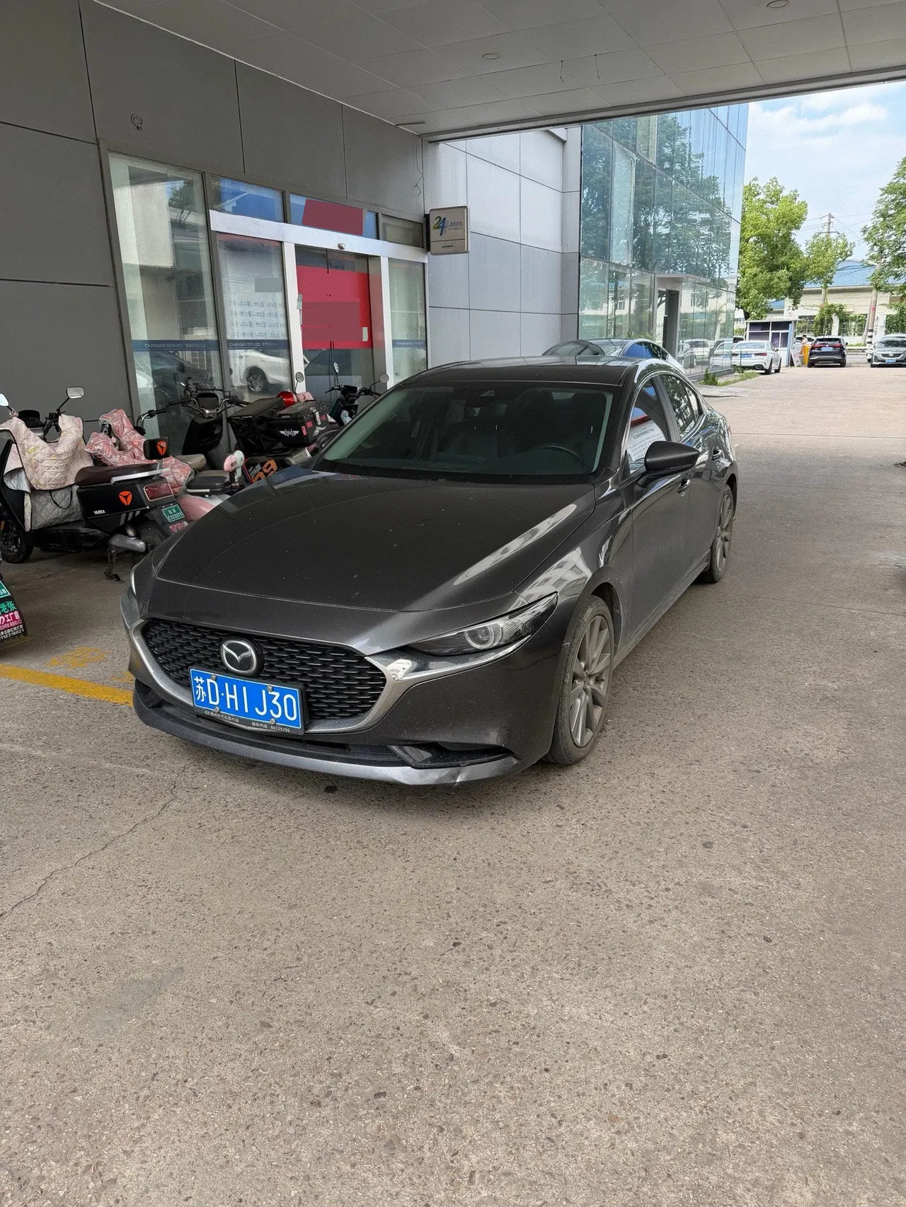 打开图片灯箱:Mazda 3 Oncorsela 2021 Mazda 3 Oncorsela-sedan 2.0 quality smart version automatic transmission