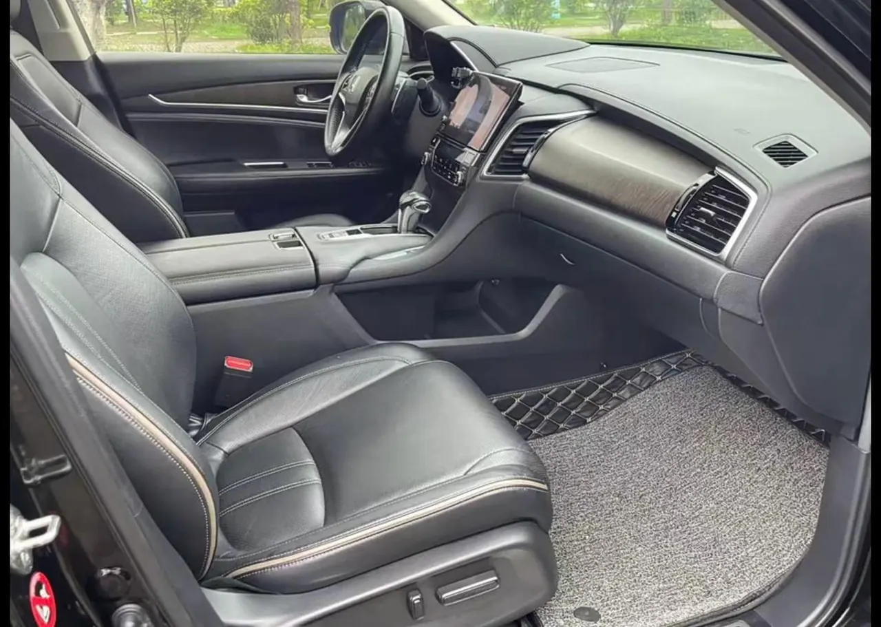 Honda 2020 Crown Road 1.5T Stepless 240TURBO Two-Drive Comfortable Edition Automatic Gear 3