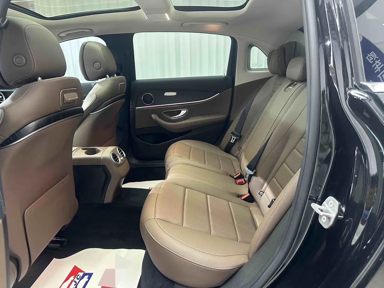 Mercedes Benz E-Class 2020 E 300 L 2.0T Fashion Automatic Gear 17