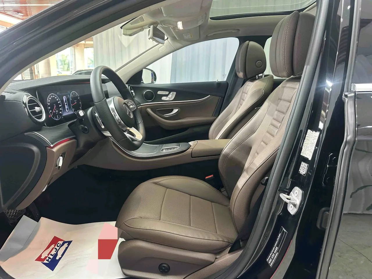 Mercedes Benz E-Class 2020 E 300 L 2.0T Fashion Automatic Gear 4