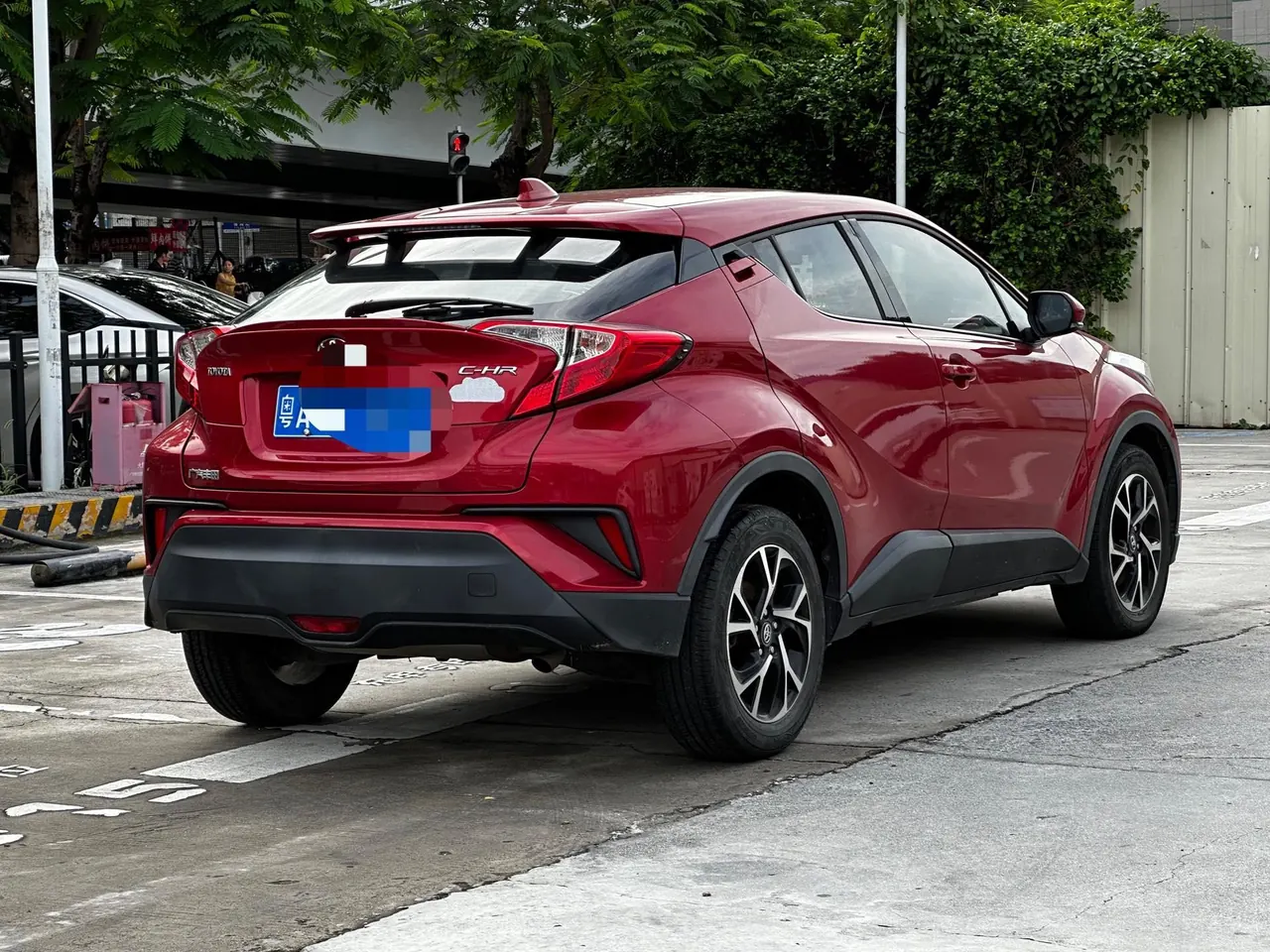 Toyota 2020 C- HR 2.0 stepless leading version of automatic gear 2