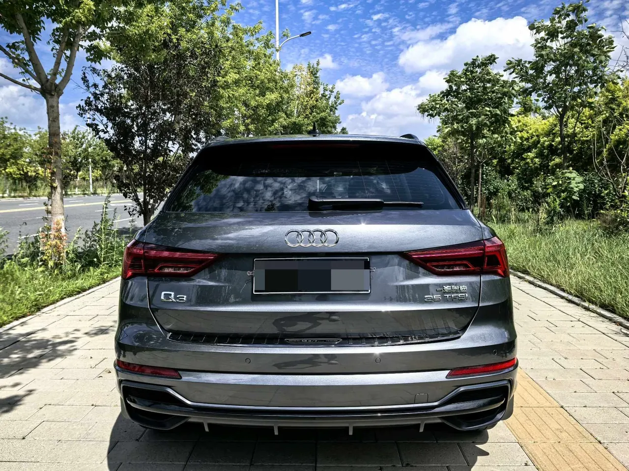 Audi 2022 Q3 1.4TFSI 35TFSI Fashion Dynamic Automatic 5