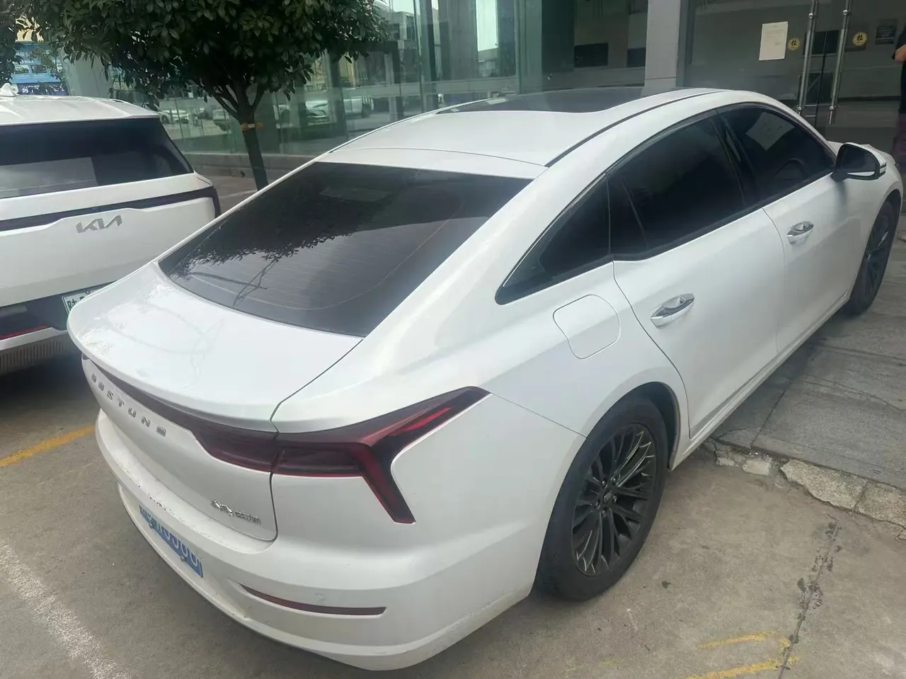 Bestune 2023 B70 1.5T enjoy automatic gear 3
