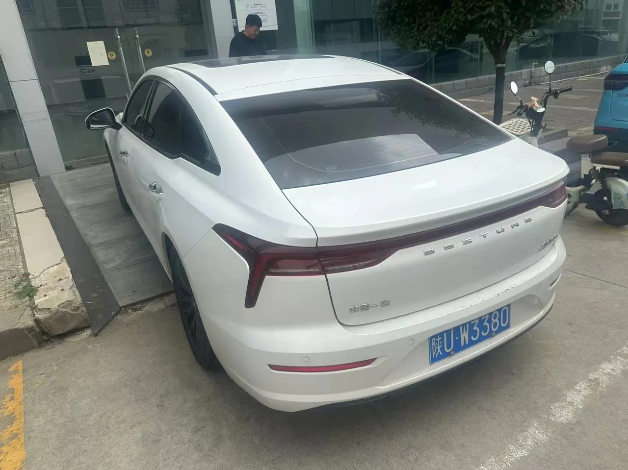 Bestune 2023 B70 1.5T enjoy automatic gear 4