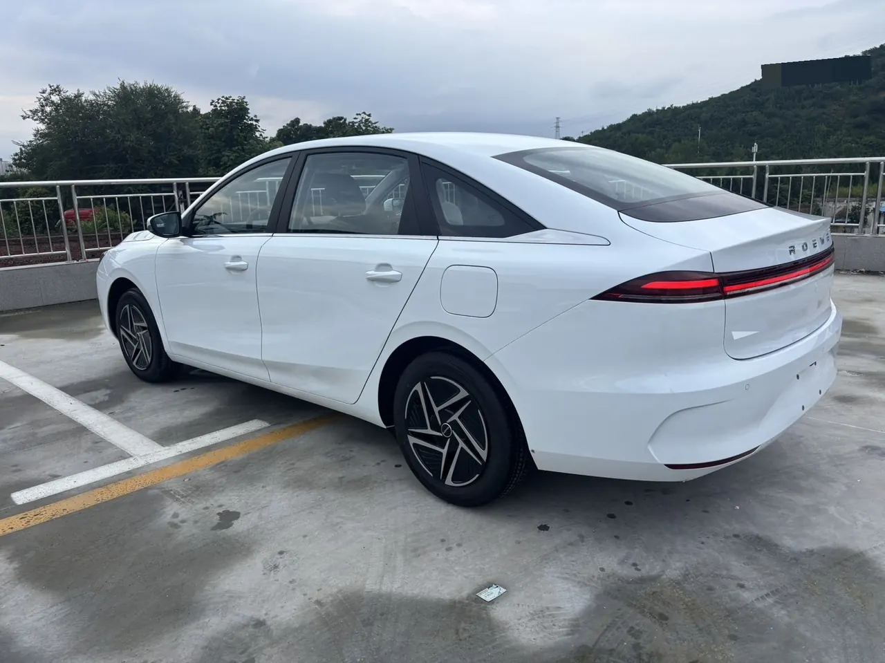 Roewe 2026 i6 1.5 stepless long-term automatic gear 8