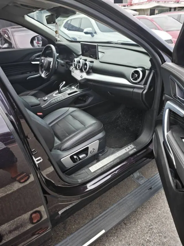 WEY 2020 VV7 2.0T Flagship Automatic Gear 5
