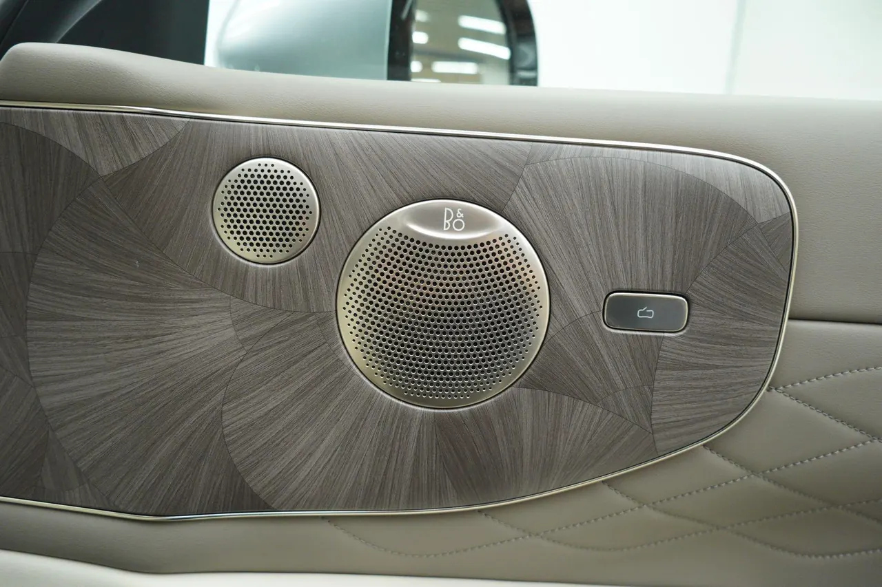 IM 2026 IM LS9 52 Ultra Automatic 4