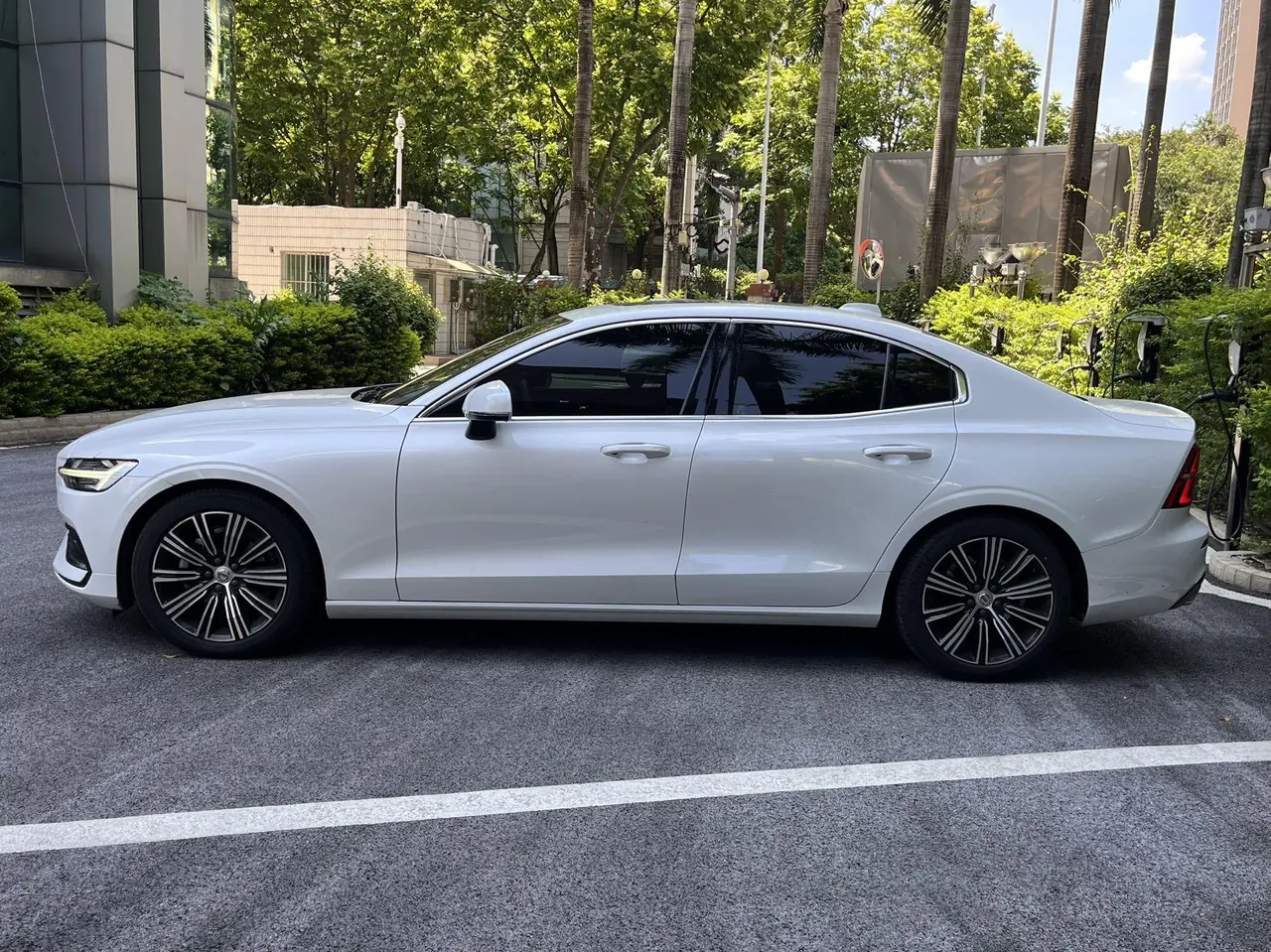 Wolvo 2020 S60 2.0T T4 Zhiyuan Sports Edition Automatic Gear 6