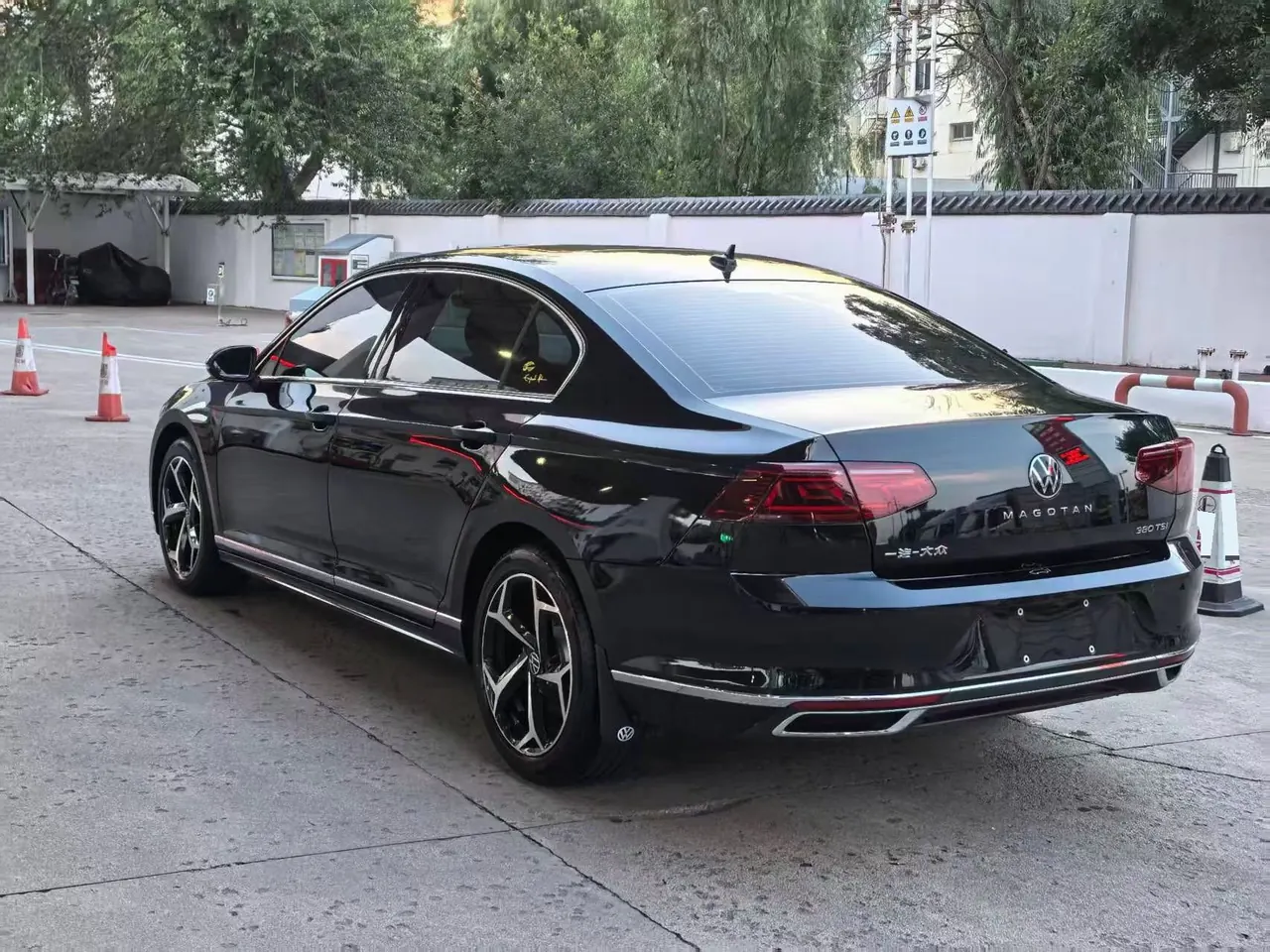 Volkswagen 2026 Magotan 2.0TSI 380TSI 30 million selected luxury automatic gear 8