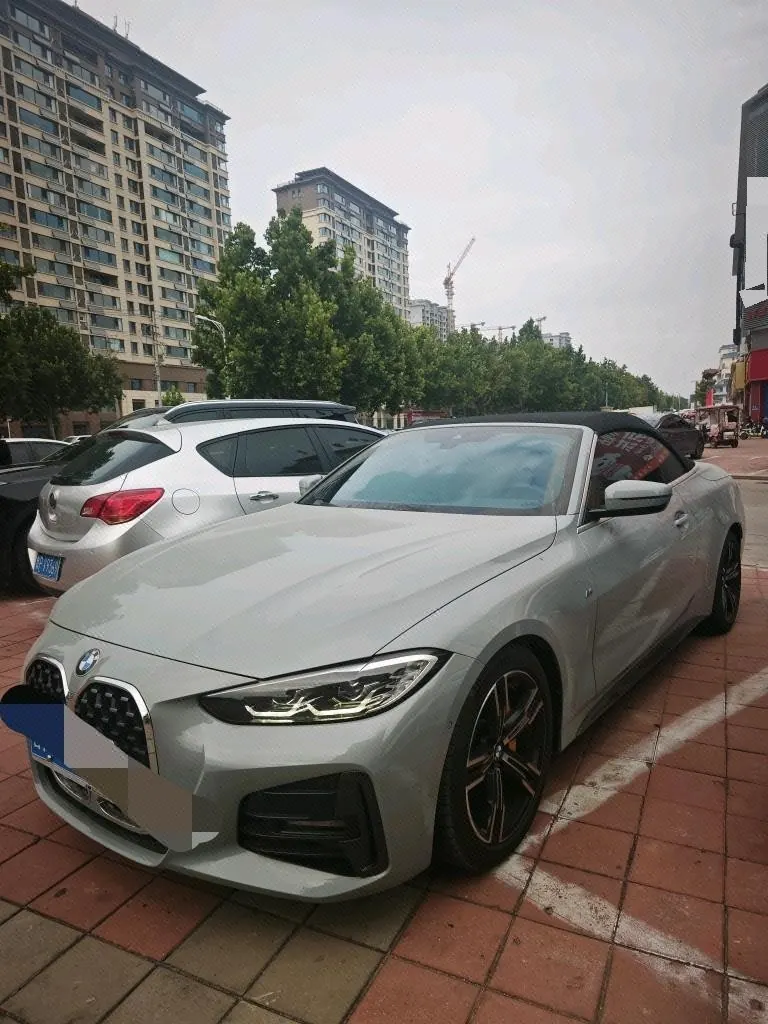 打开图片灯箱:BMW 4 Series (Imported) 2022 425i Convertible Coupe 2.0T M Sports Suit Automatic Gear