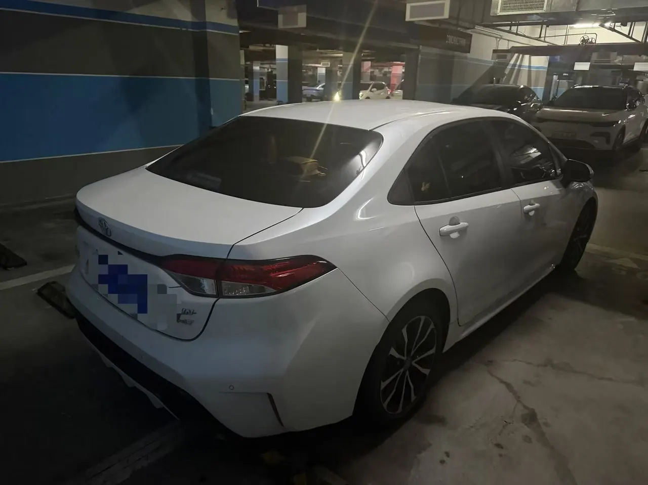 Toyota 2022 Lei Ling 1.2T Stepless 185T Sports Edition Automatic Gear 2