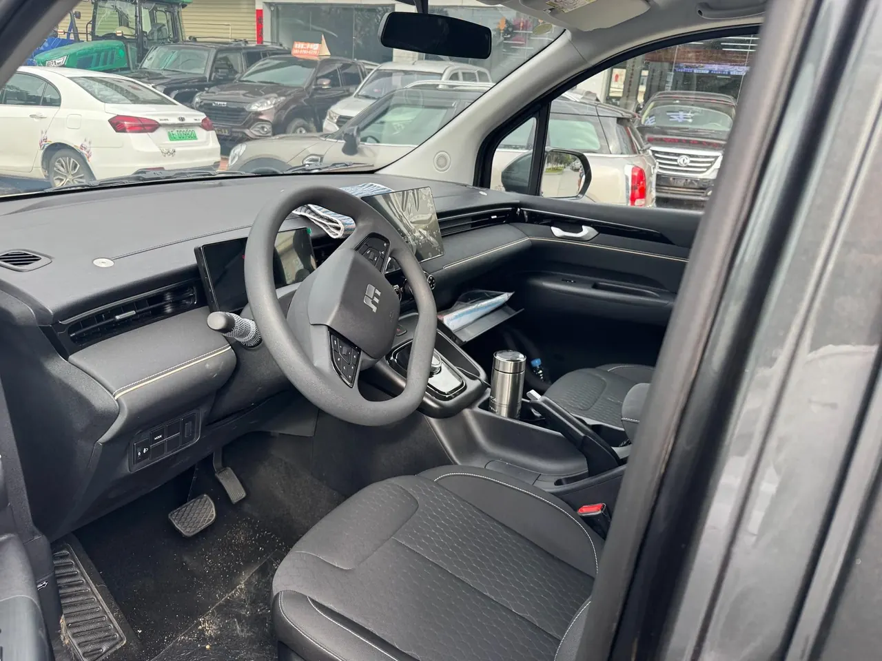 SRM 2026 upward V 6 435km luxury automatic gear 5