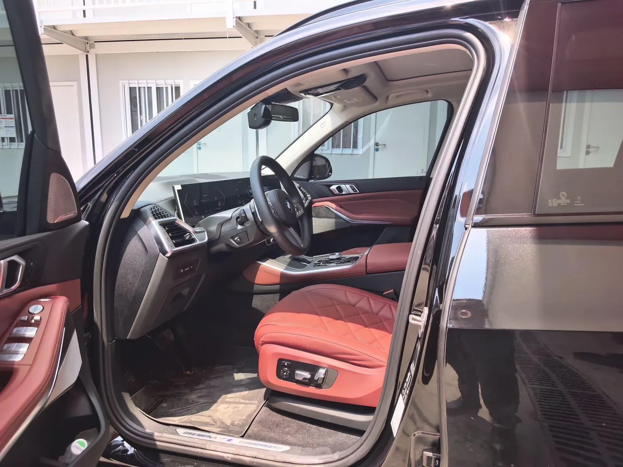 BMW 2026 X5 xDrive30Li 48V 2.0T exclusive m sports obsidian night suit automatic gear 4