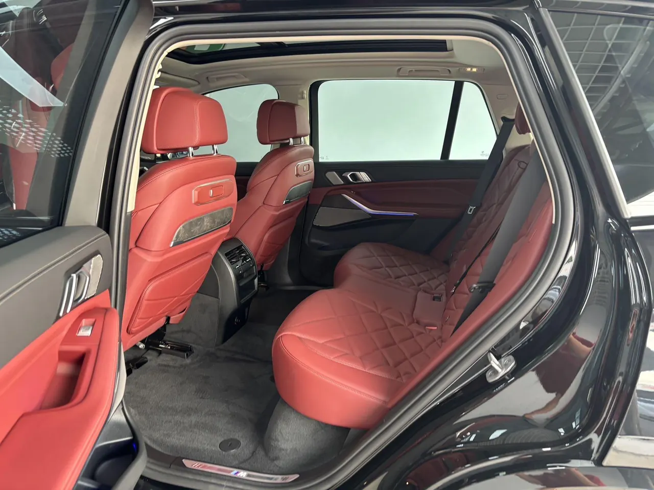 BMW 2026 X5 xDrive30Li 48V 2.0T exclusive m sports obsidian night suit automatic gear 5