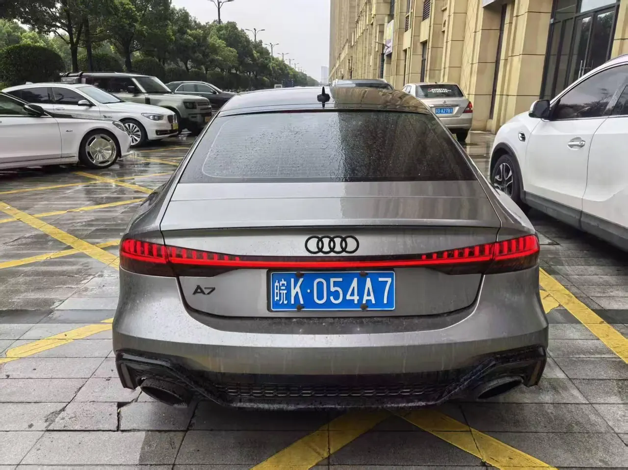 Audi A7 (Imported) 2023 A7 Sportback 2.0TFSI 45TFSI Automatic Gear Selection 6