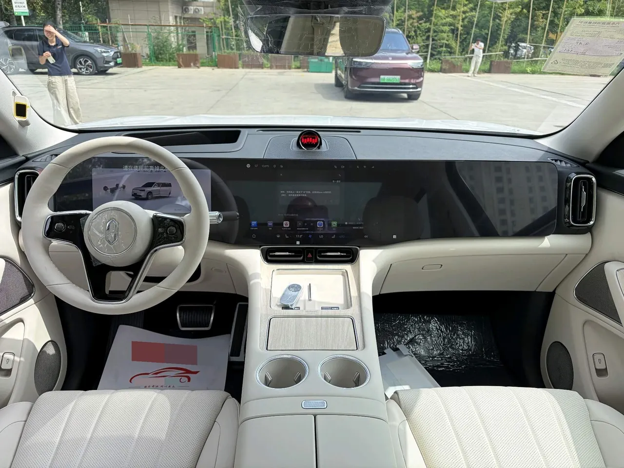 AITO 2025 AITO M8 Max Edition 37kWh 5-seat Edition Automatic Gear 5