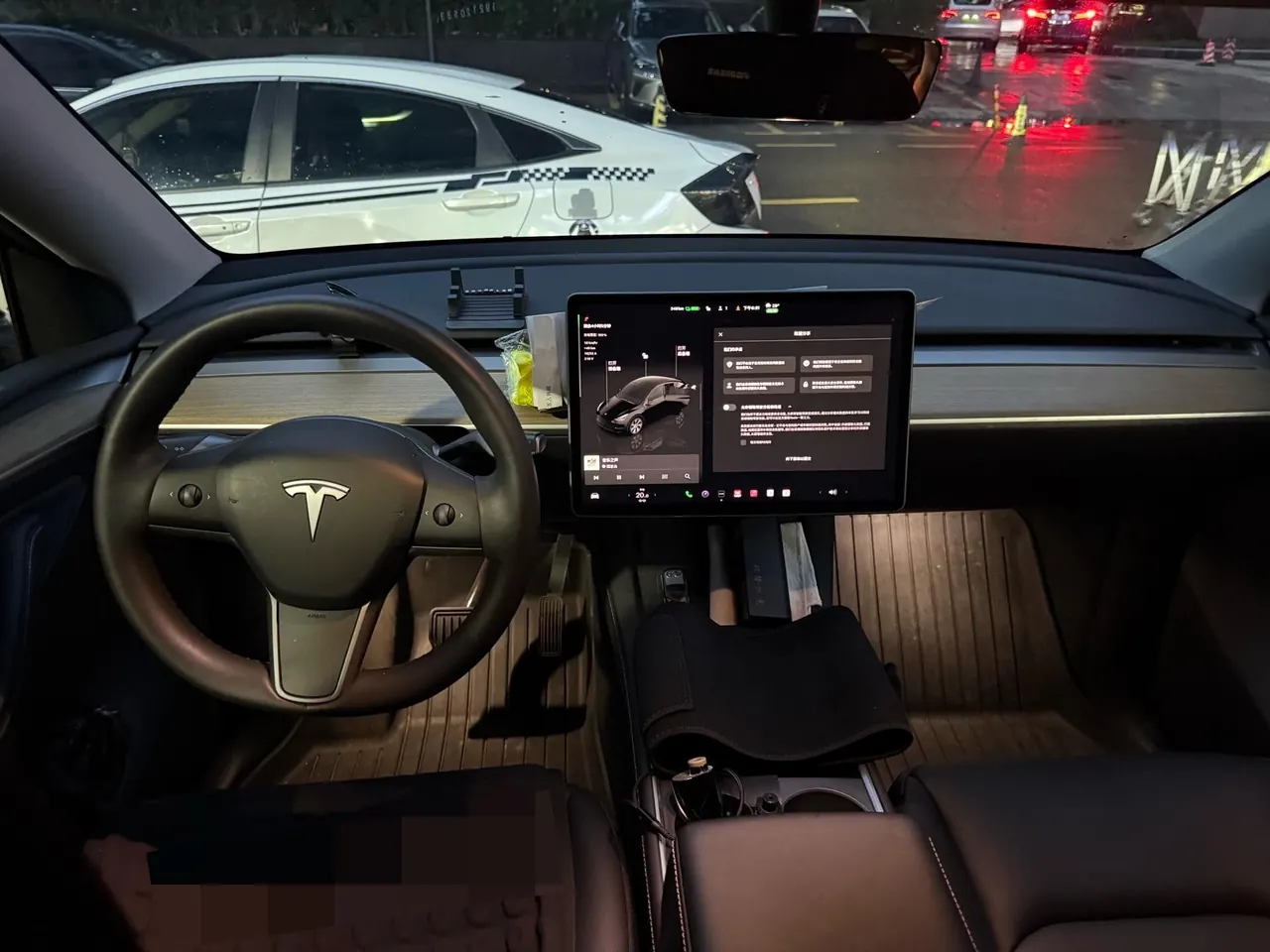 Tesla 2022 Model Y rear-wheel drive version (facelift) automatic gear 4
