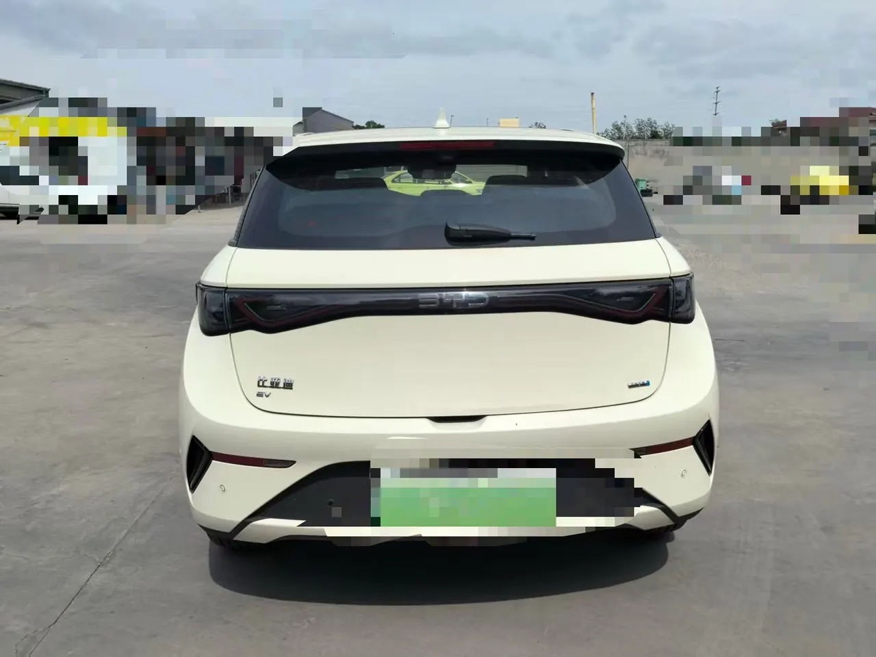 BYD 2025 Dolphin Smart Driving 410km Fashion Automatic Gear 7